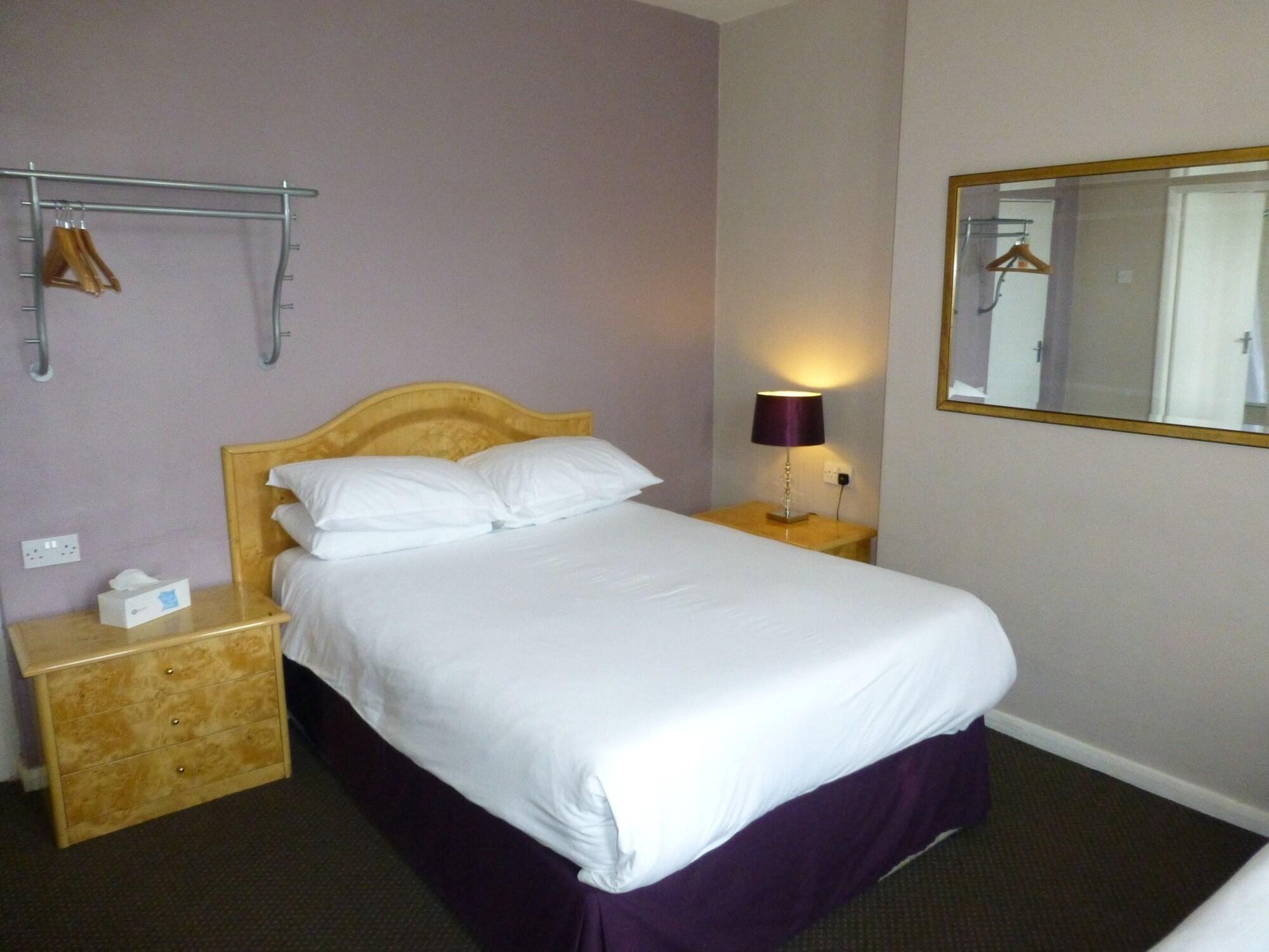 Prince Hotel Smethwick Exterior photo